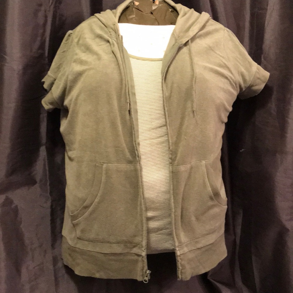 Old navy terry short sleeve hoodie &matched tank